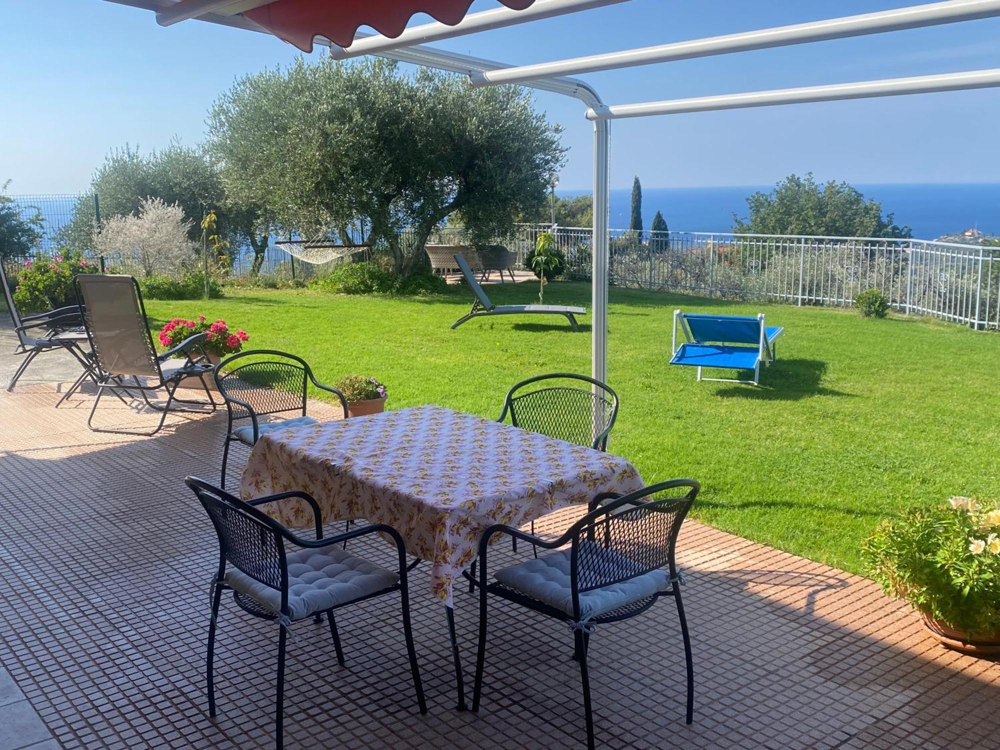 Casa Vista Mare - Superb Garden And Parking Included Villa Imperia Exterior photo