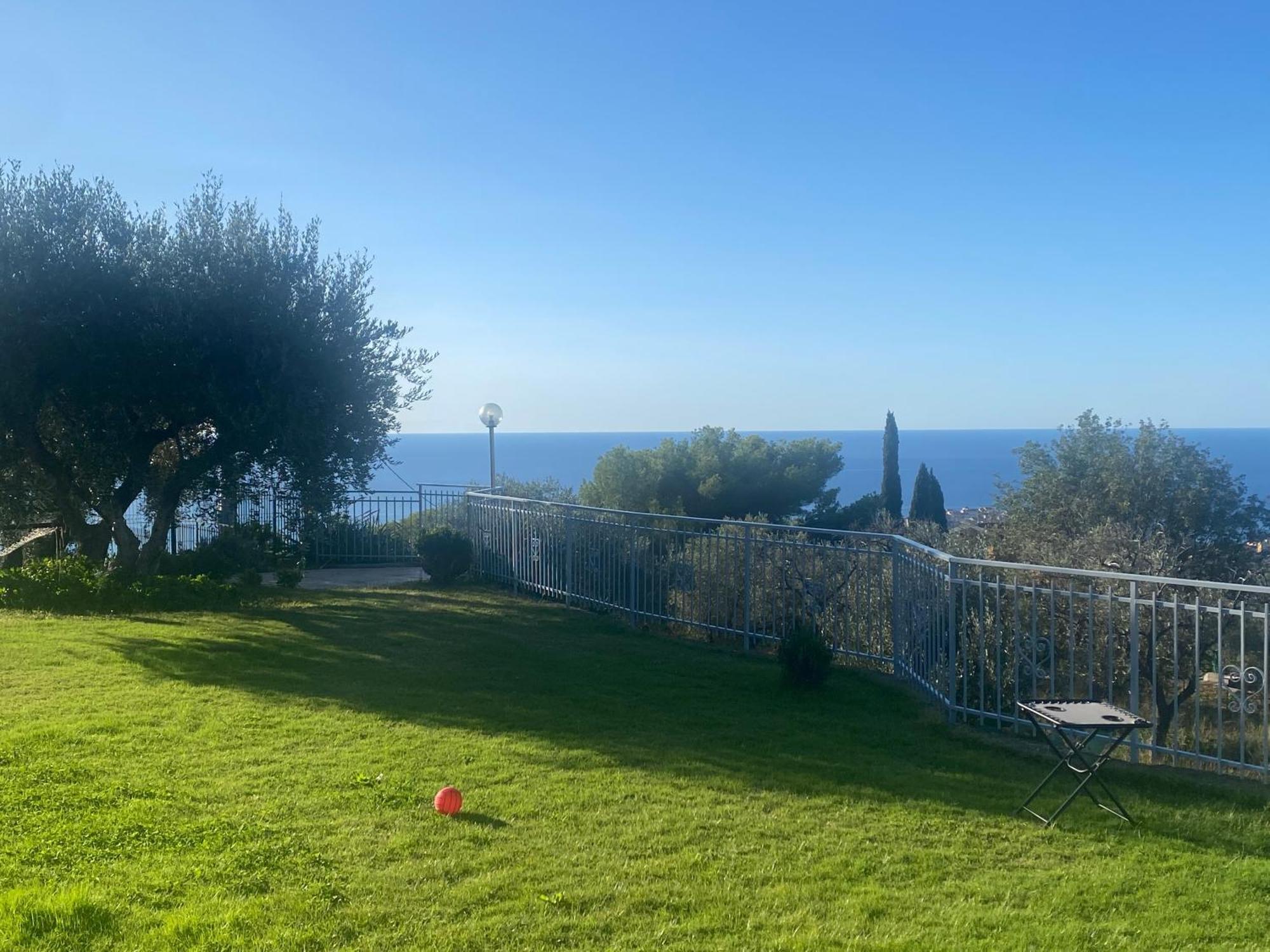 Casa Vista Mare - Superb Garden And Parking Included Villa Imperia Exterior photo